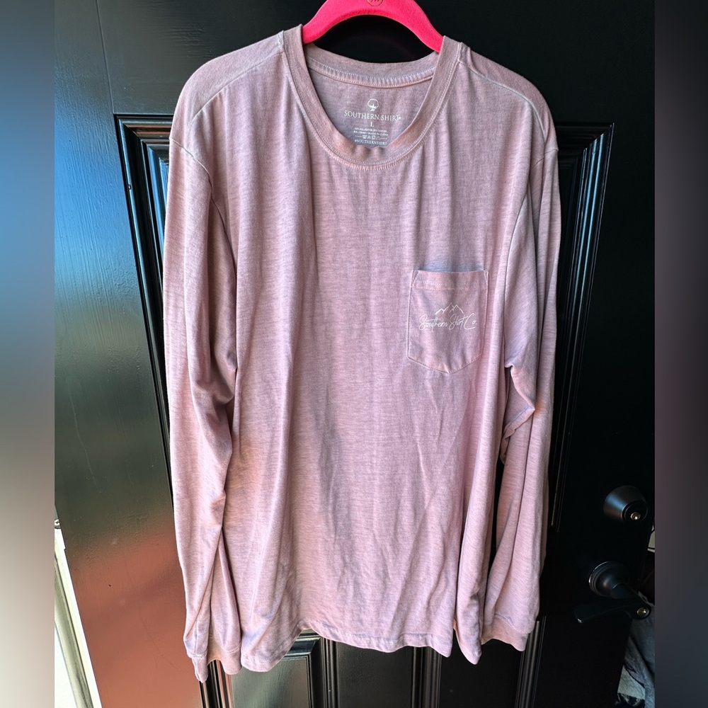 Southern Shirt Company long sleeve T-shirt pink with mountain on back
